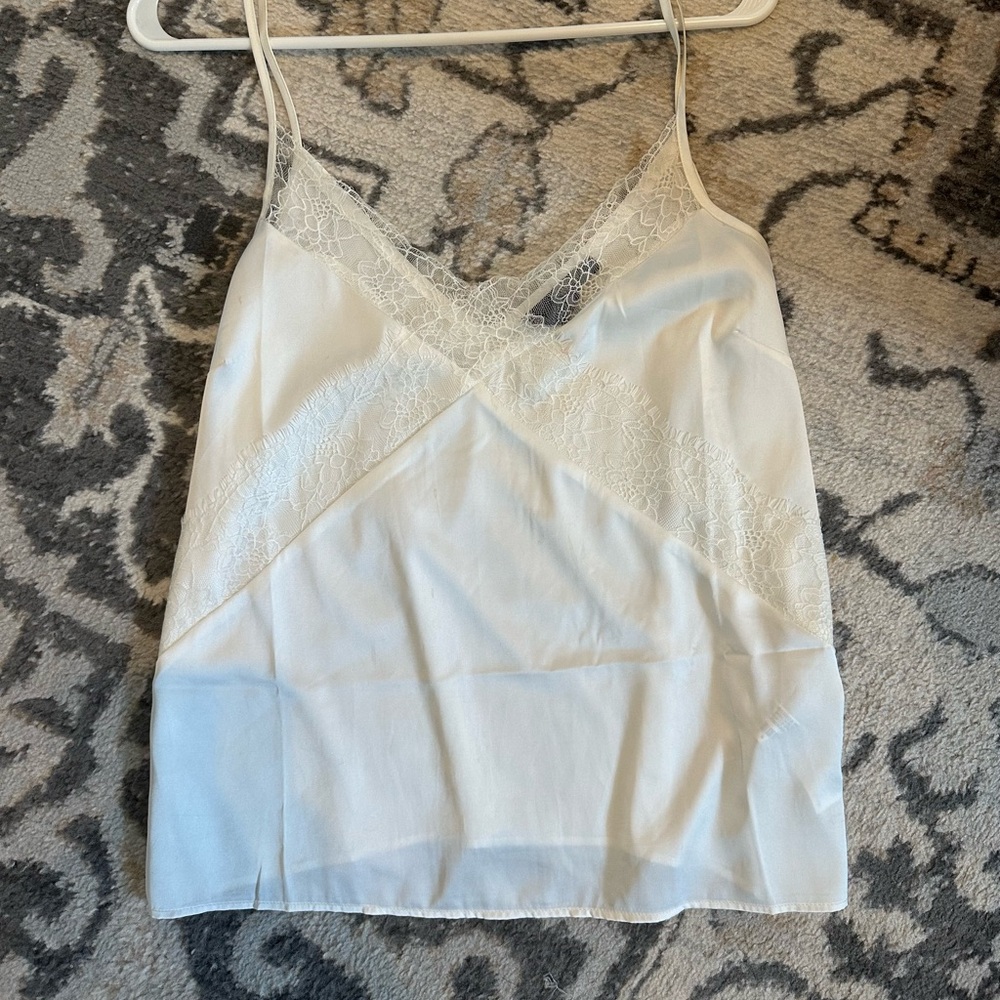 WHITE LACE TANK TOP
